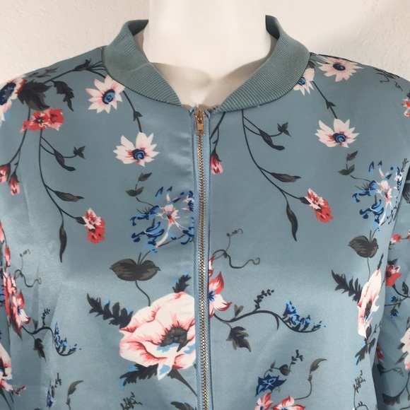 FLORAL PRINT ZIPPER CASUAL JACKET WOMEN’S medium - Picture 2 of 5